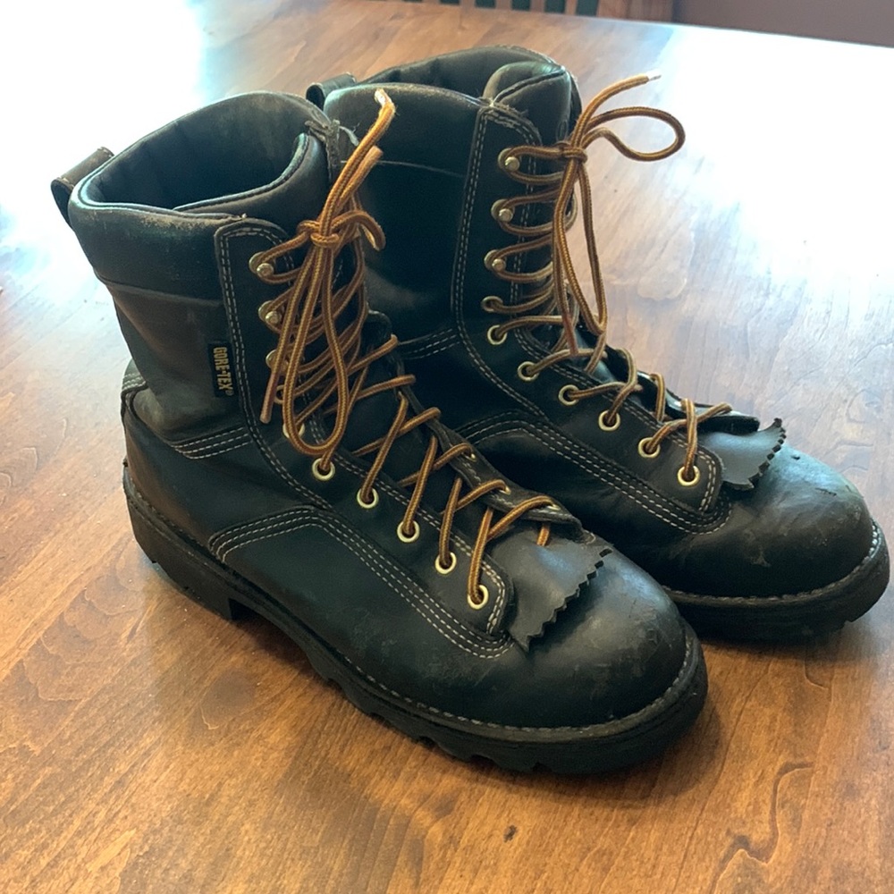 COPY - Danner gore-Tex work boots with Vibram soles